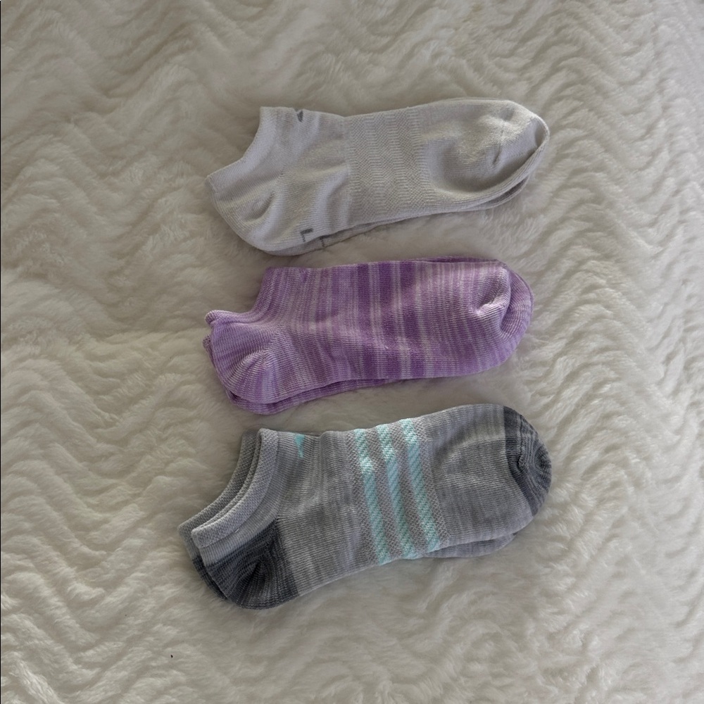 Comfortable women’s Ankle Socks - White, Purple, Gray - Picture 3 of 3